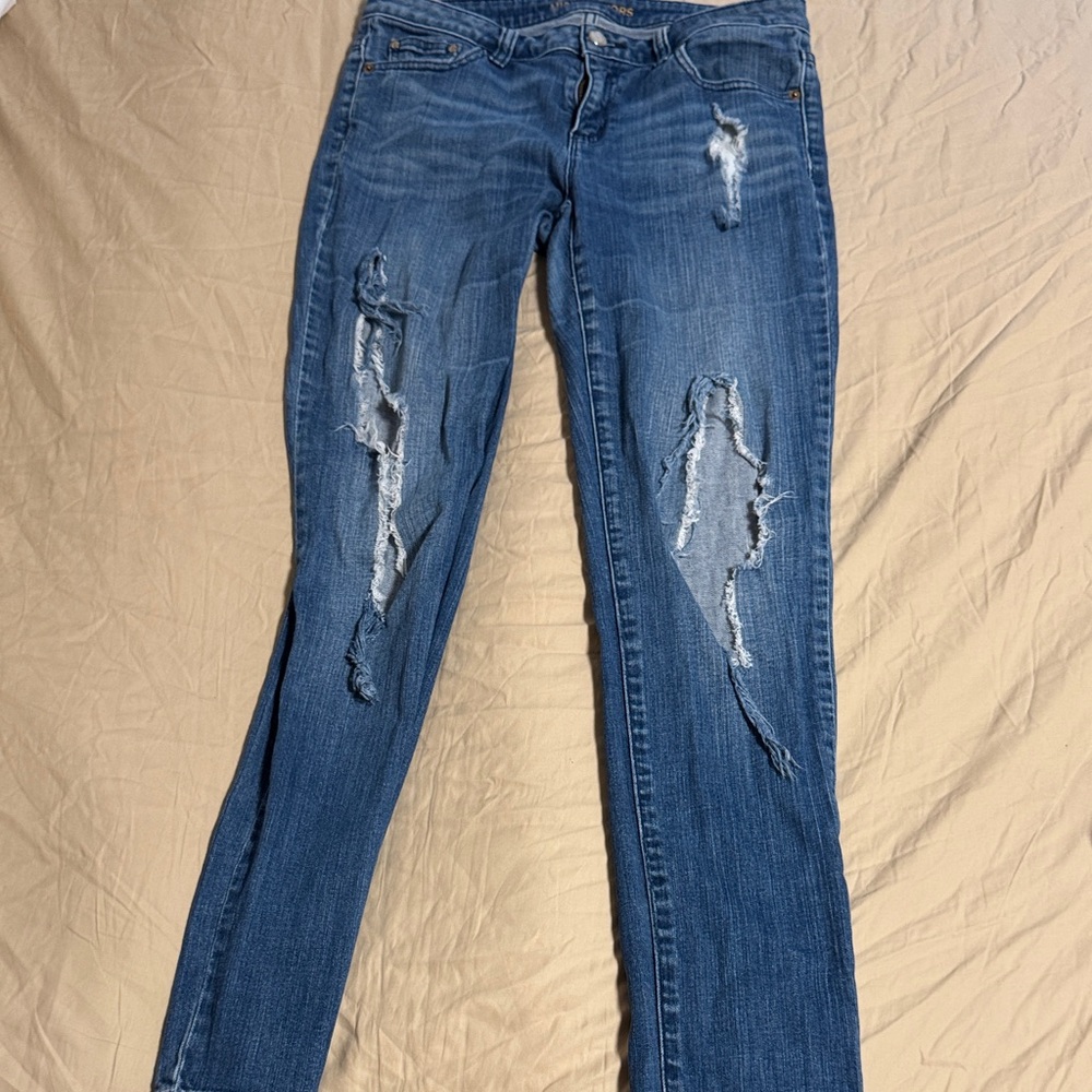 Michael Kors Distressed Skinny Jeans in Blue